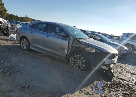 2015 Chrysler 200 Limited z USA, uszkodzony, nr VIN 1C3CCCAB8FN681336